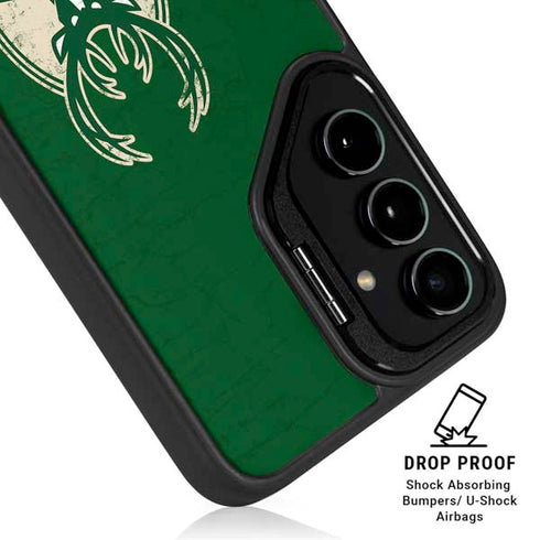 NBA Milwaukee Bucks Green Distressed Galaxy S24 FE Kickstand Case